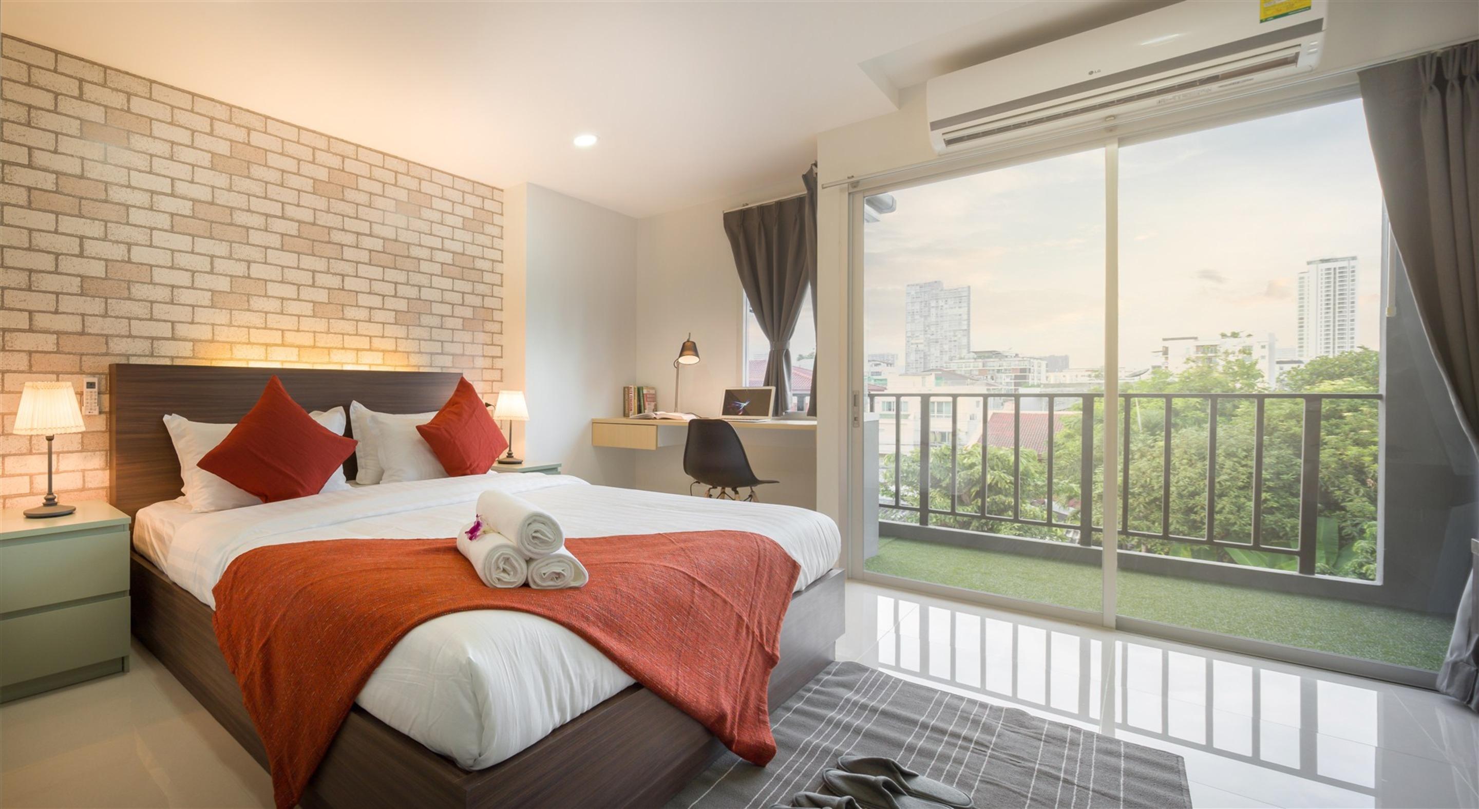 Q Space Residence Банкок Екстериор снимка