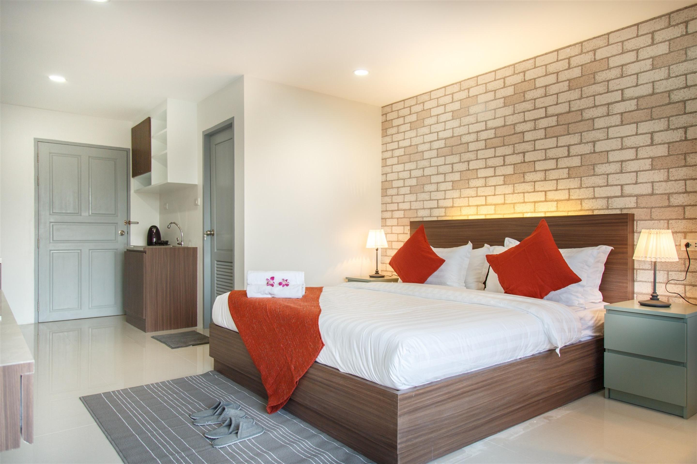 Q Space Residence Банкок Екстериор снимка