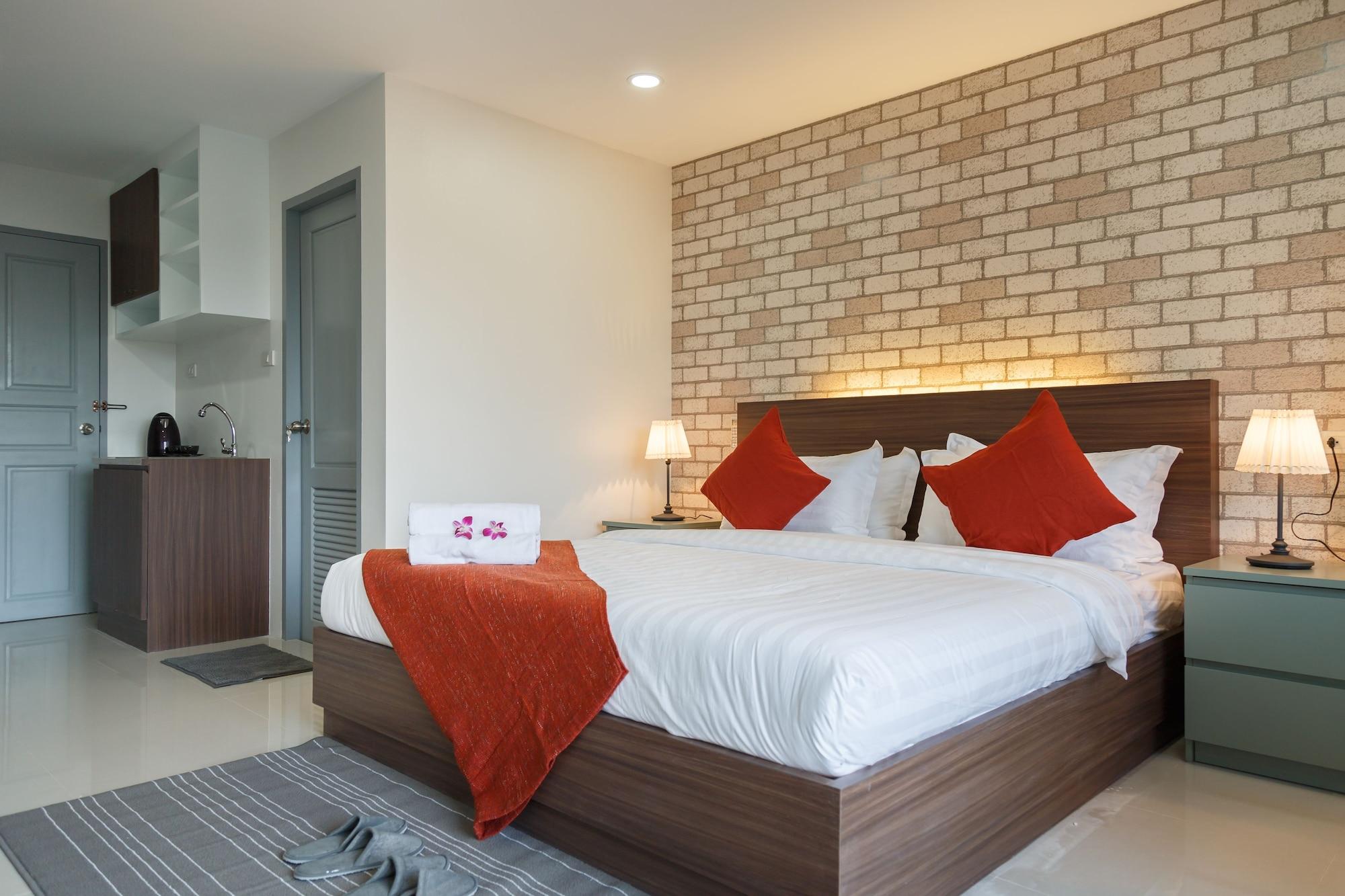 Q Space Residence Банкок Екстериор снимка