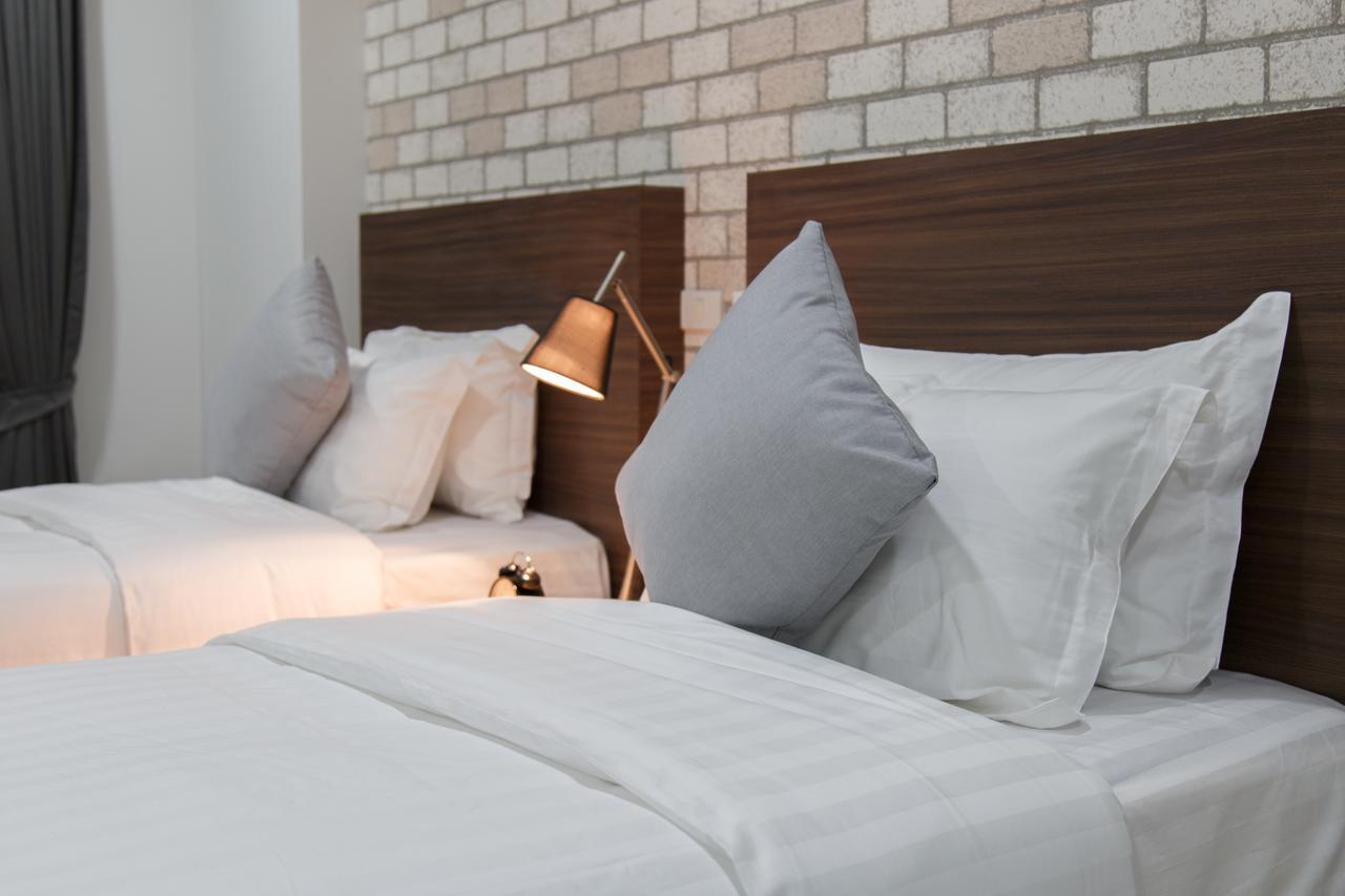Q Space Residence Банкок Екстериор снимка